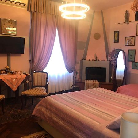 B&B Les Fleurettes Ломаццо Экстерьер фото