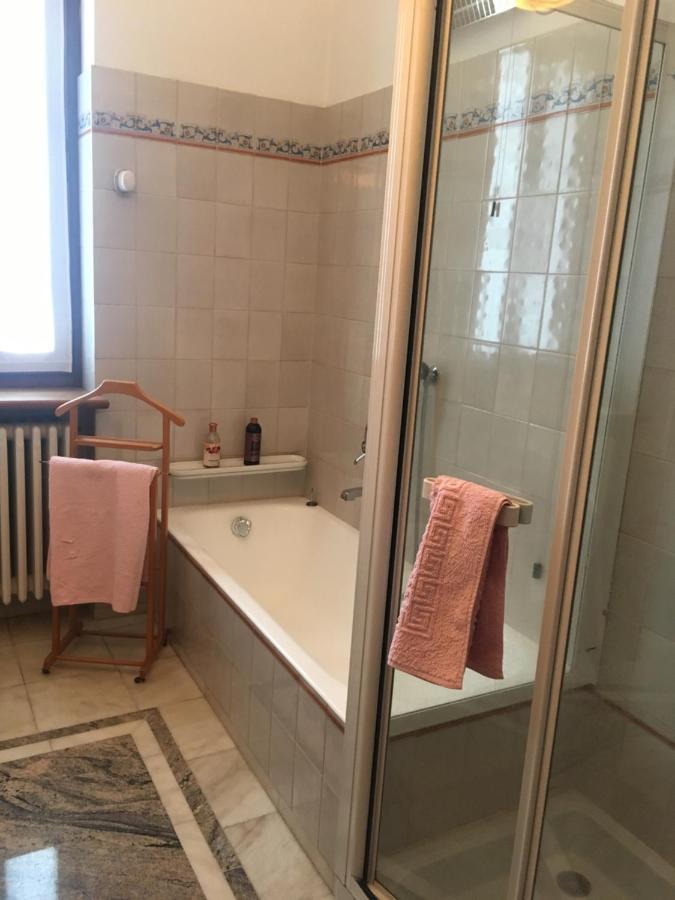 B&B Les Fleurettes Ломаццо Экстерьер фото